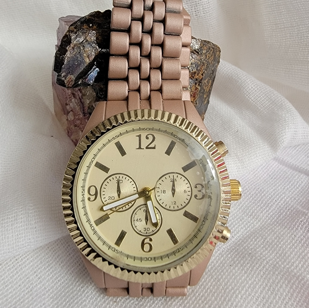 New Dusty Rose watch